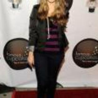 Debby_Ryan_1265525471_0