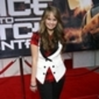 debby-ryan-303816l-thumbnail_gallery