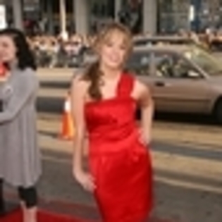 debby-ryan-563961l-thumbnail_gallery