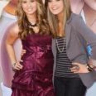Debby_Ryan_1265524887_3 - poze dabby rayan