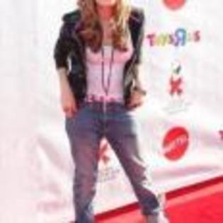 Debby_Ryan_1265525129_3 - poze dabby rayan