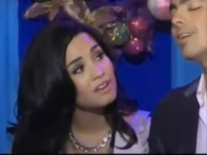 bscap0186 - sonny and joe jonas holiday special