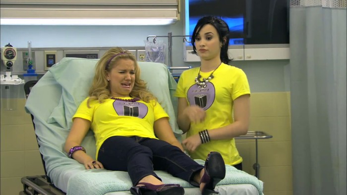 bscap0491 - sonny with a chance walk a mile in my pants