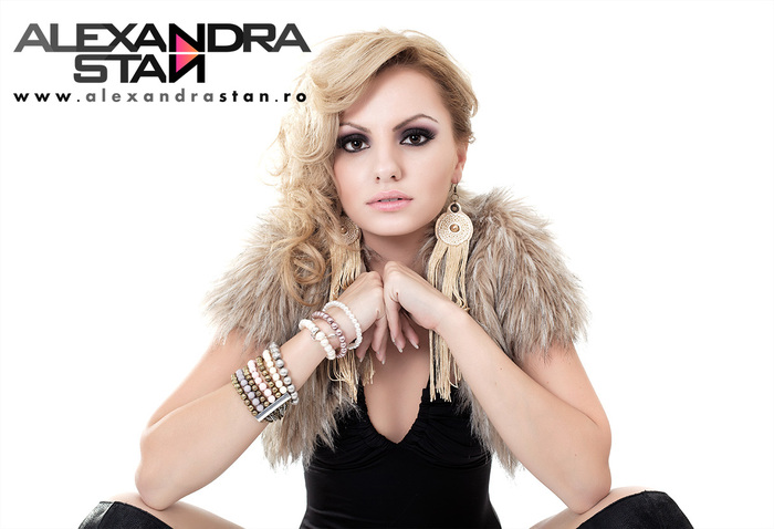 alexandrastan011210_06 - poze Alexandra Stan