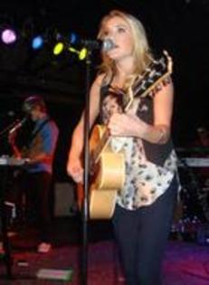 emily_osment_1291785049