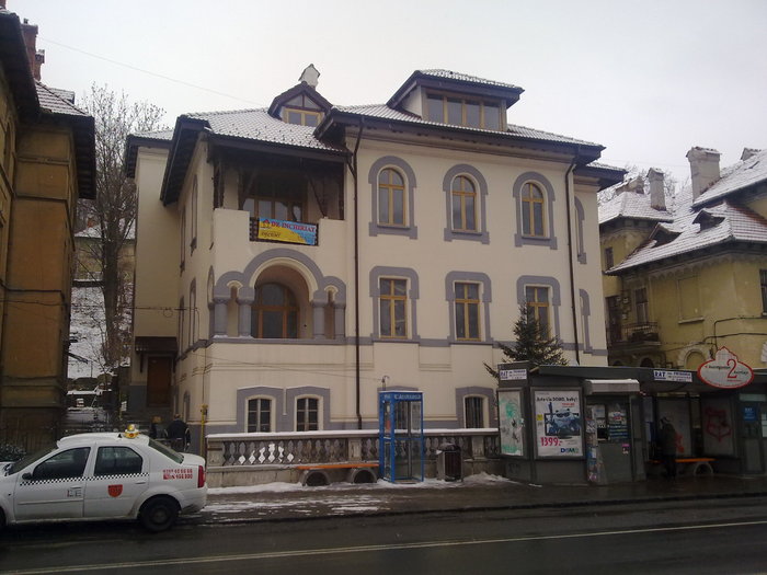 04012011092 - Spatiu Brasov