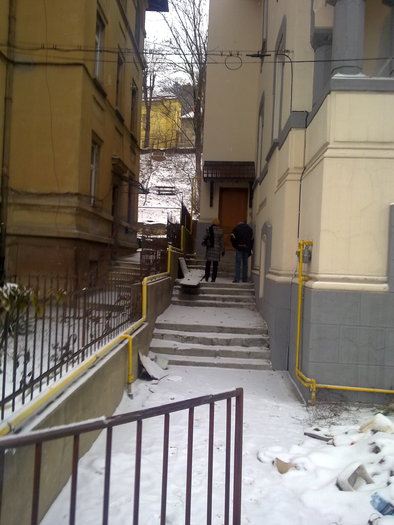 04012011094 - Spatiu Brasov