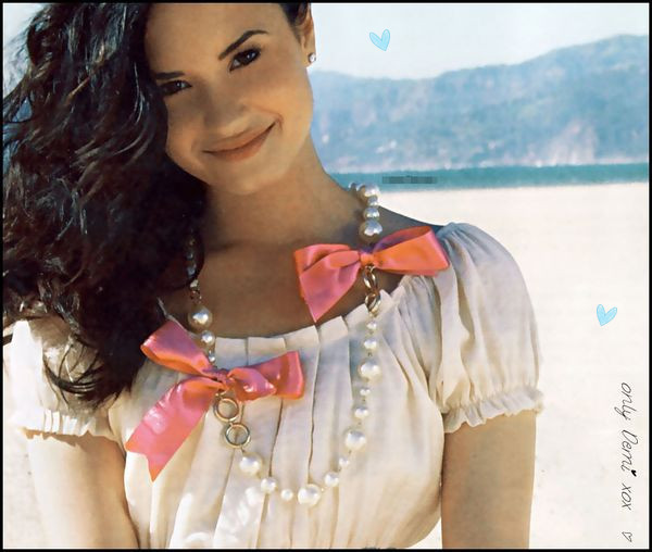 24122384_PGMHRQHJN - xX Demi Devonne Lovato Xx