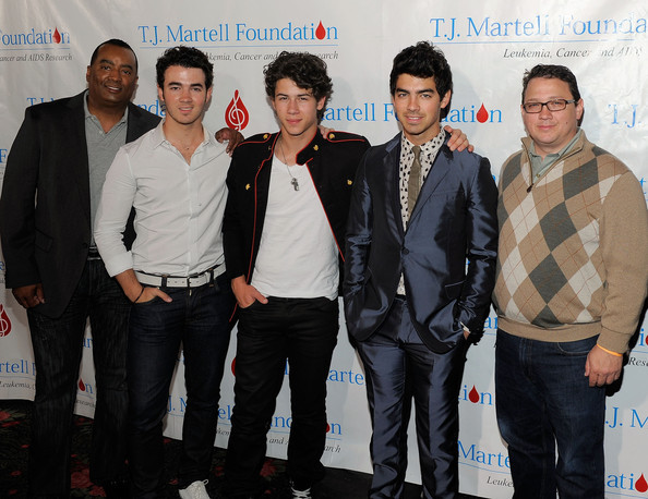 11th+Annual+T+J+Martell+Foundation+Family+2c1h_r3v6wDl - 11th Annual T J Martell Foundation Family Day Benefit - Arrivals