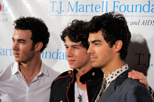 11th+Annual+T+J+Martell+Foundation+Family+ThjZsqAKomUl - 11th Annual T J Martell Foundation Family Day Benefit - Arrivals