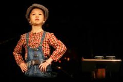 images - Cleopatra Stratan