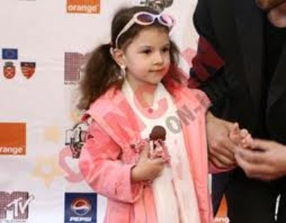 images - Cleopatra Stratan