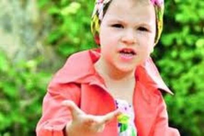 images - Cleopatra Stratan