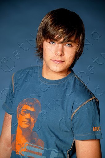 Zac (69)