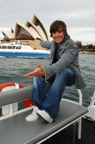 Zac (88)