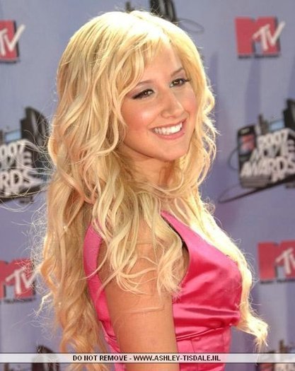 Ashley (77)
