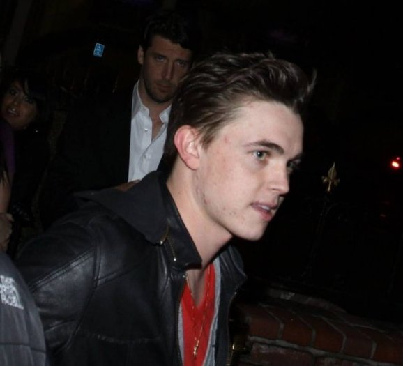 Jesse McCartney (80) - Jesse McCartney