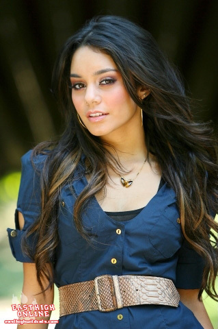 26280893_LPRERSUUJ - poze Vanessa Hudgens