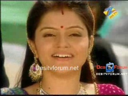 28133201_CLWBVZVQC - Rubina Dilaik
