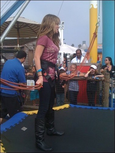 Debby Ryan tinute & cuafuri (41)