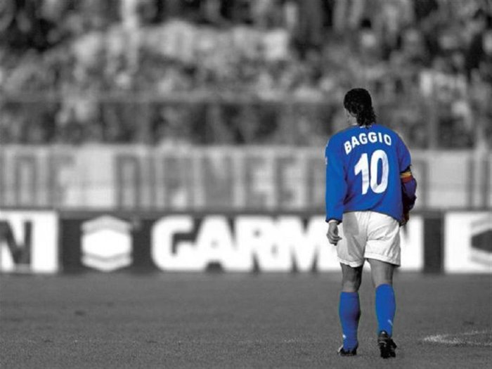 Roberto%20Baggio%20Poze%20Cu%20Fotbalisti%20Italieni%20Celebri-855933