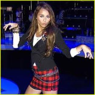 Mtv1 - poze cu miley