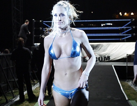 002~41 - Michelle McCool