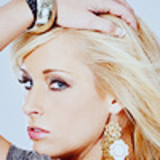 021 - Michelle McCool
