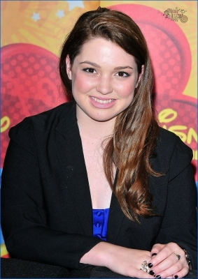 normal_wizardssigninghq004 - jennifer stone