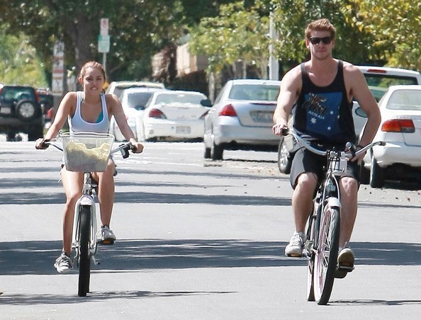 - x Miley Cyrus And Liam Hemsworth Riding 2010