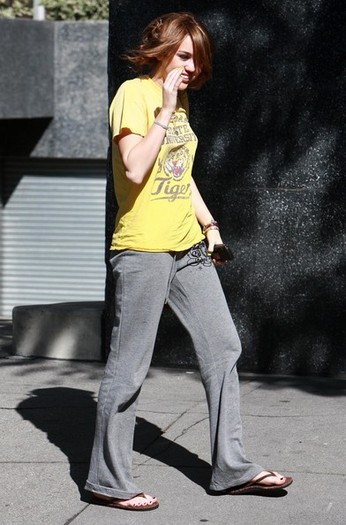  - x Miley Cyrus Arriving Downtown 2009