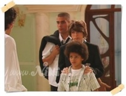 27806700_LFEEWOEAG - cele mai tari poze cu toti actorii din nini
