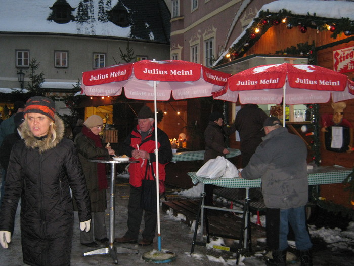 nu putem face fata clientiilor - kamping Grein
