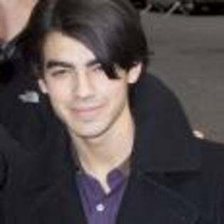 Joe_Jonas_1253629041_0