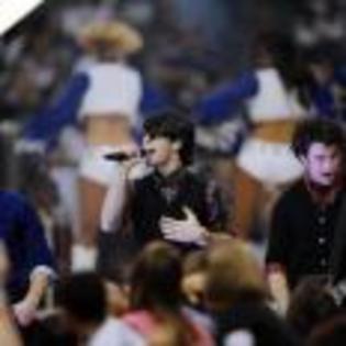 Joe_Jonas_1264193573_1