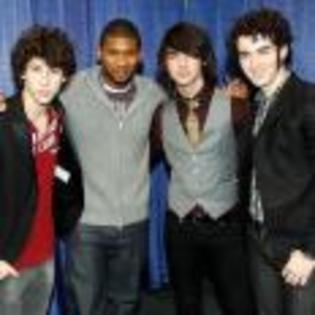 Joe_Jonas_1264193061_1