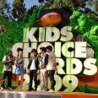 Joe_Jonas_1264193189_3