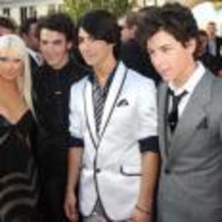 Joe_Jonas_1264188765_1