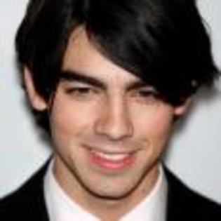 Joe_Jonas_1264188789_0