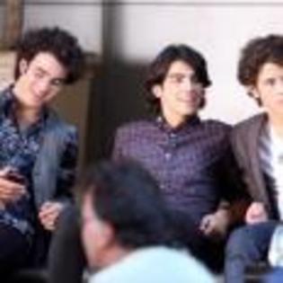 Joe_Jonas_1264190753_3