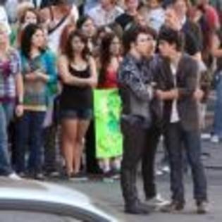 Joe_Jonas_1264190836_0