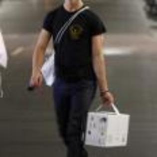 Joe_Jonas_1264191367_1