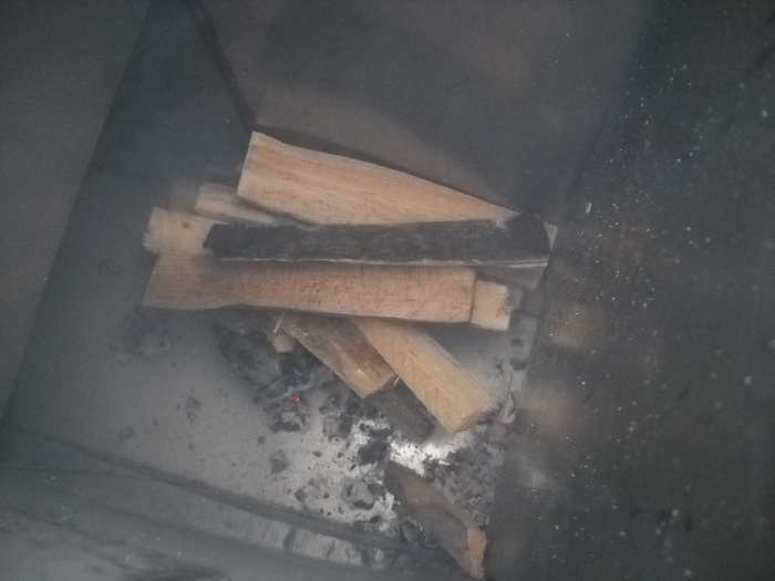 ...si-n apa arde ...soba(focul) ...si-n apa arde ...soba(focul)