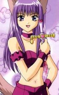 mew 11; Name: Fujiwara Zakuro
Age: 15
Seiyuu: Junko Noda
DNA: Grey Wolf
Zakuro used to be a lone wolf. Did s
