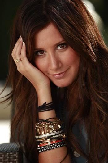 Ashley (7)