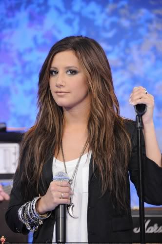 Ashley (49)