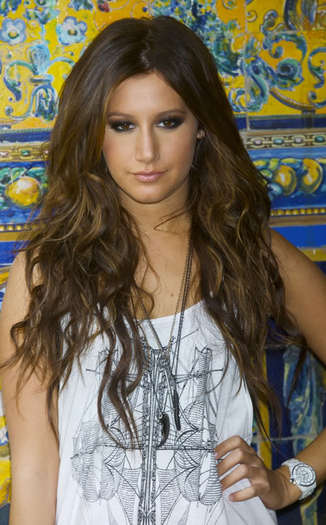 Ashley (54)