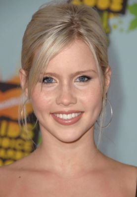 Claire (48)