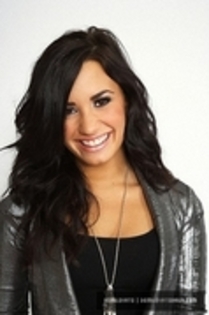 26599244_XLLSFCTSZ - demi 10