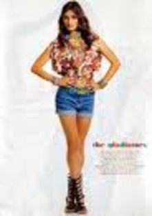 phoe7 - phoebe tonkin